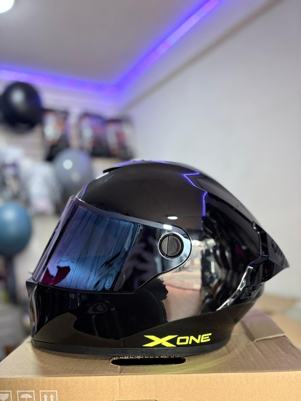 CASCO X-ONE X-500RS Solid BRILLANTE VS AZ M-L