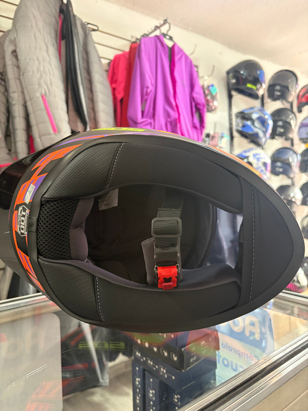 Casco integral ICH 505