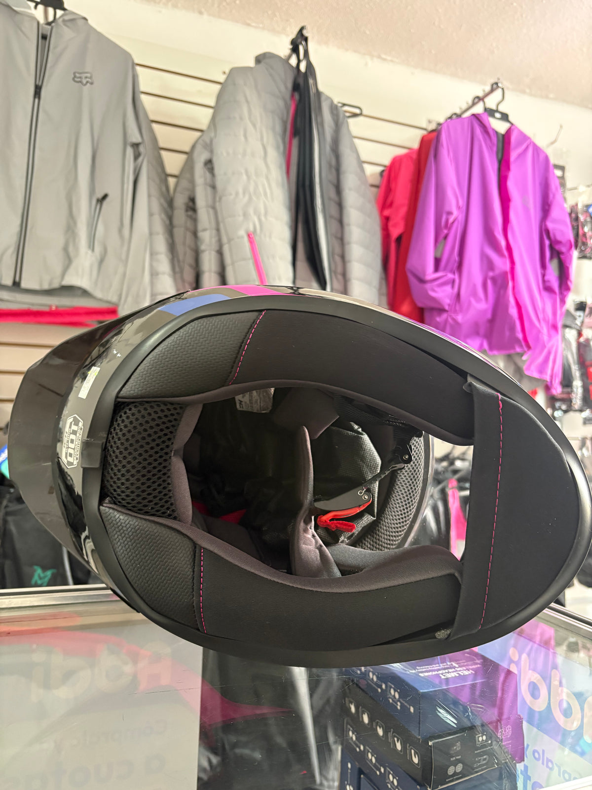 Casco integral ICH 501