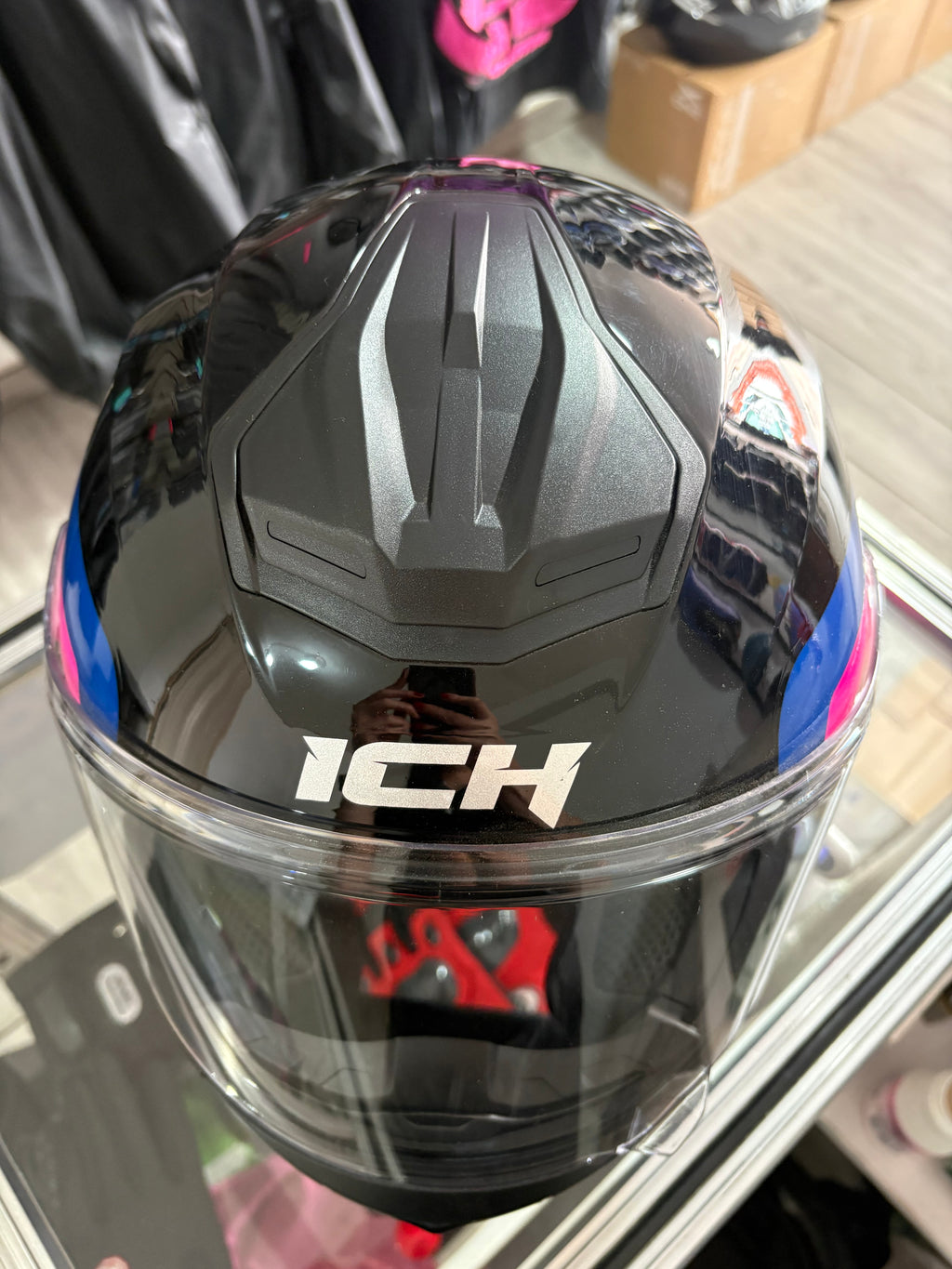 Casco integral ICH 501