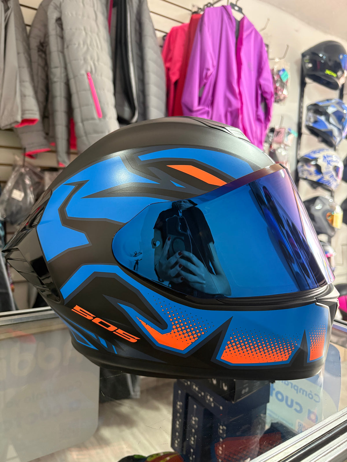 Casco integral ICH 505