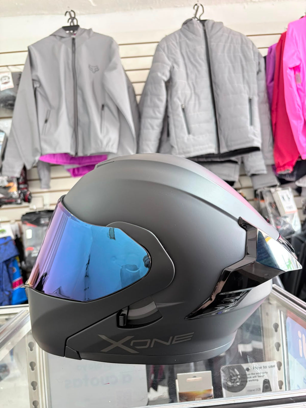 CASCO ABATIBLE X-ONE NEGRO MATE VS AZUL