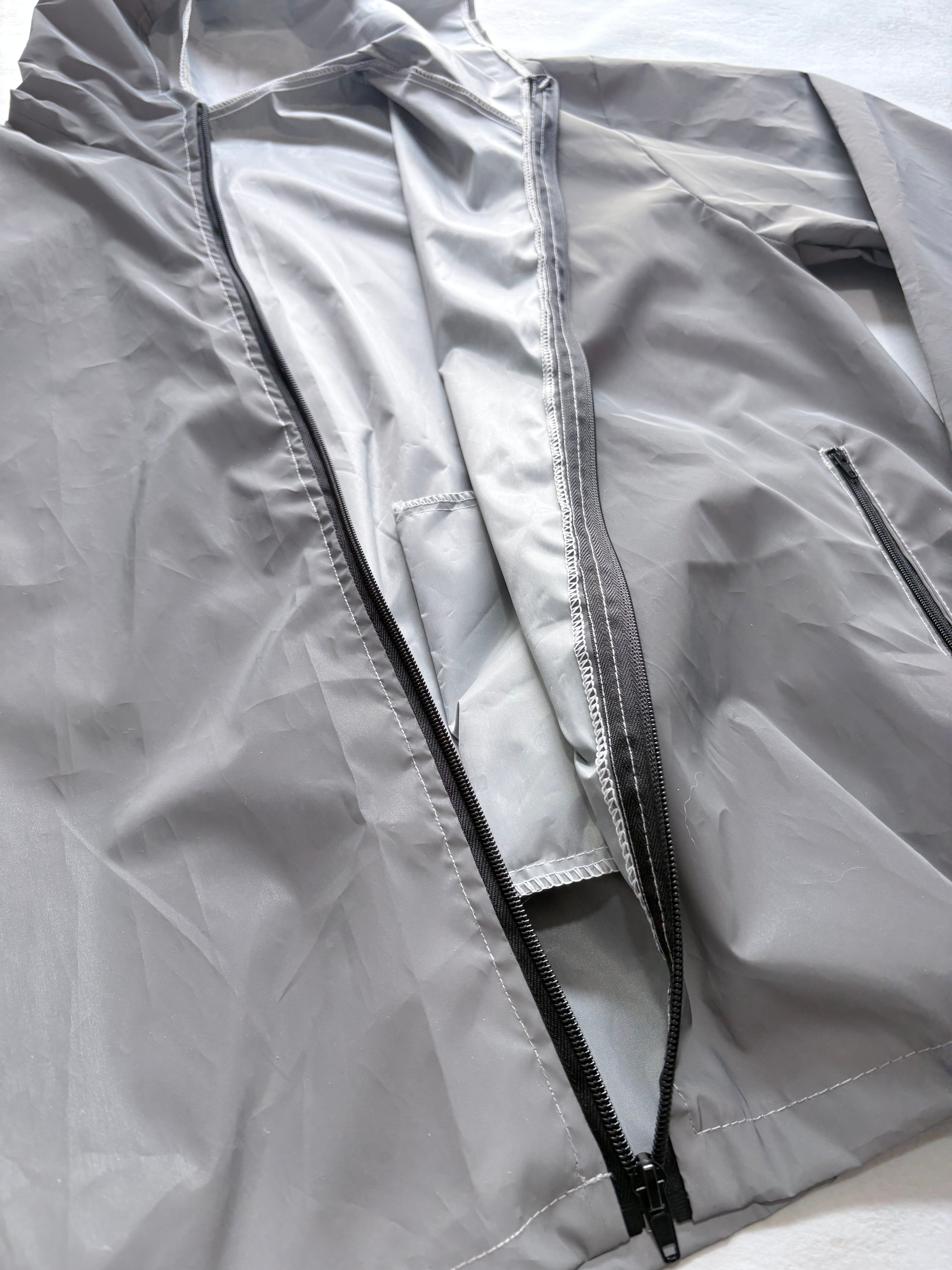 CHAQUETA REFLECTIVA ROMPEVIENTOS