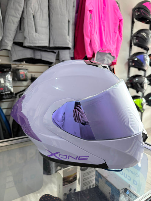 CASCO ABATIBLE X-ONE MORADO BRILLANTE VS MORADO