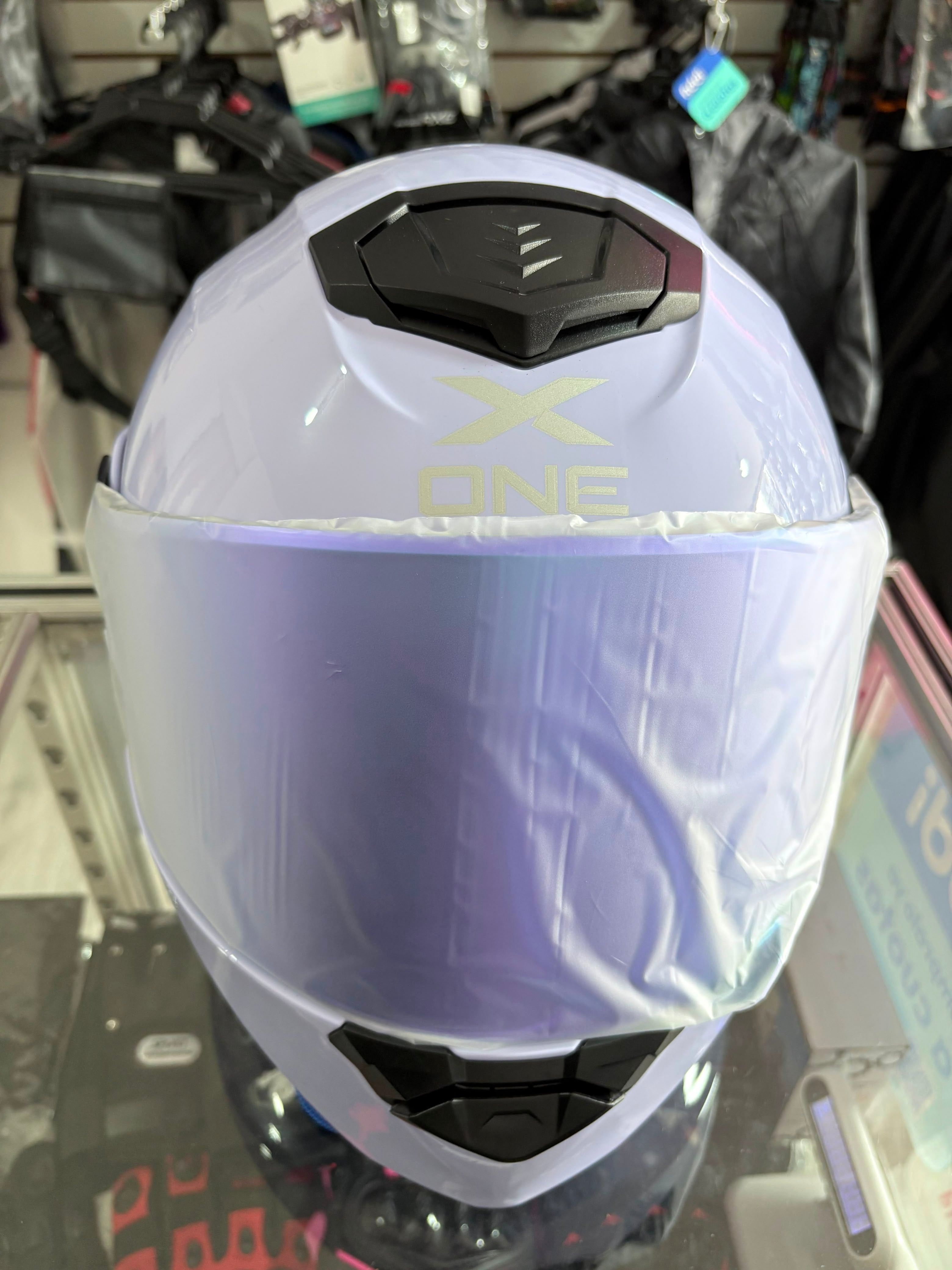 CASCO ABATIBLE X-ONE MORADO BRILLANTE VS MORADO