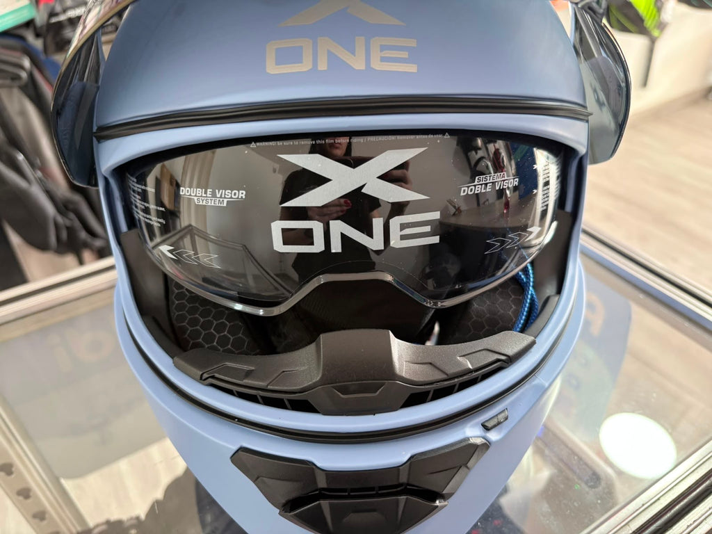 CASCO ABATIBLE X-ONE AZUL CLARO MATE VS AZUL