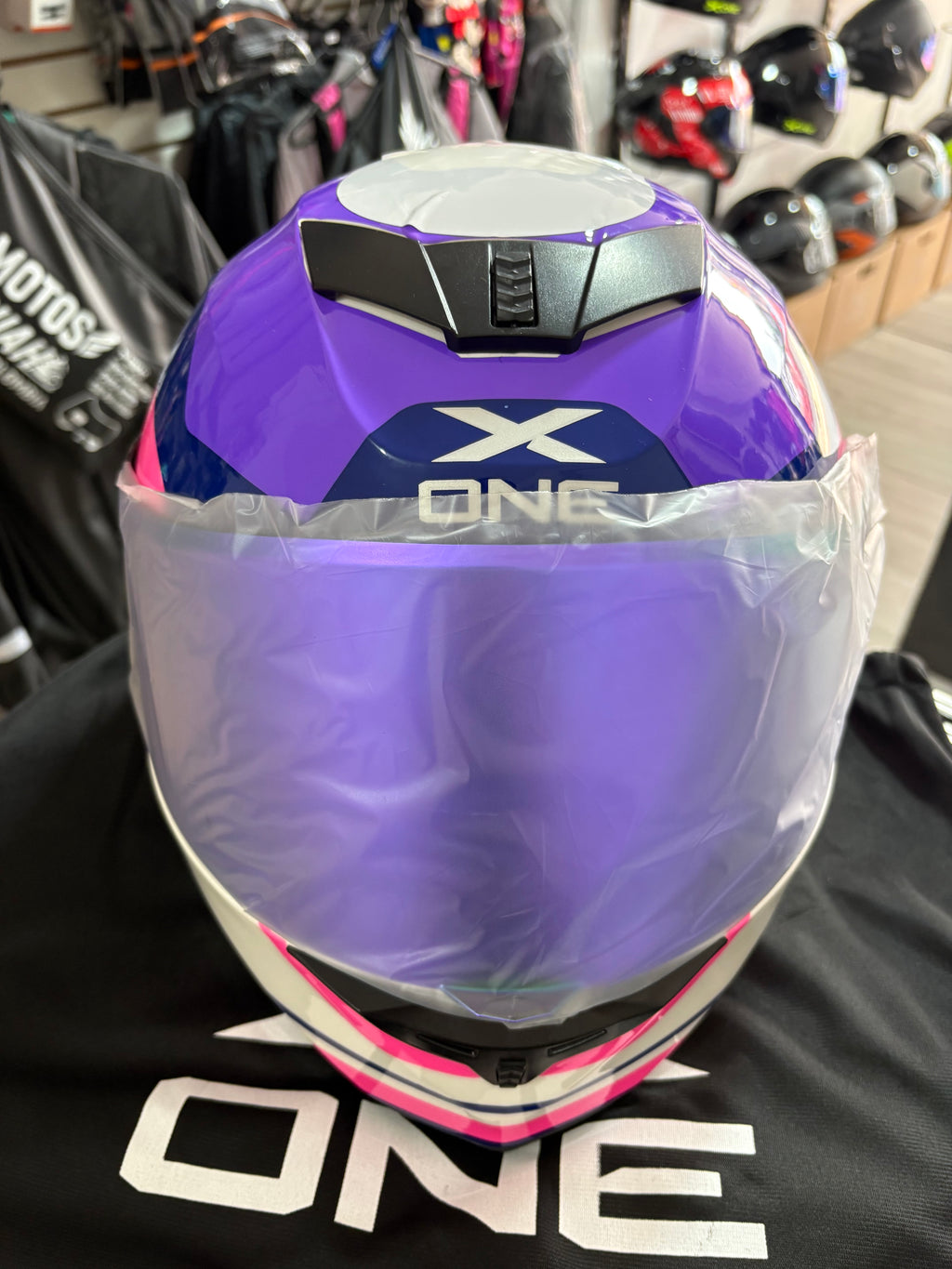 Casco XONE 500-RS Bladez Blanco/Morado/ Fucsia