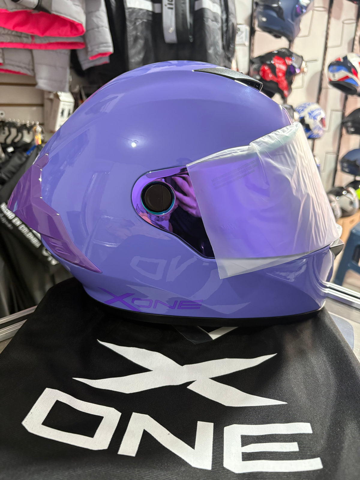 Casco XONE 500-RS Morado claro