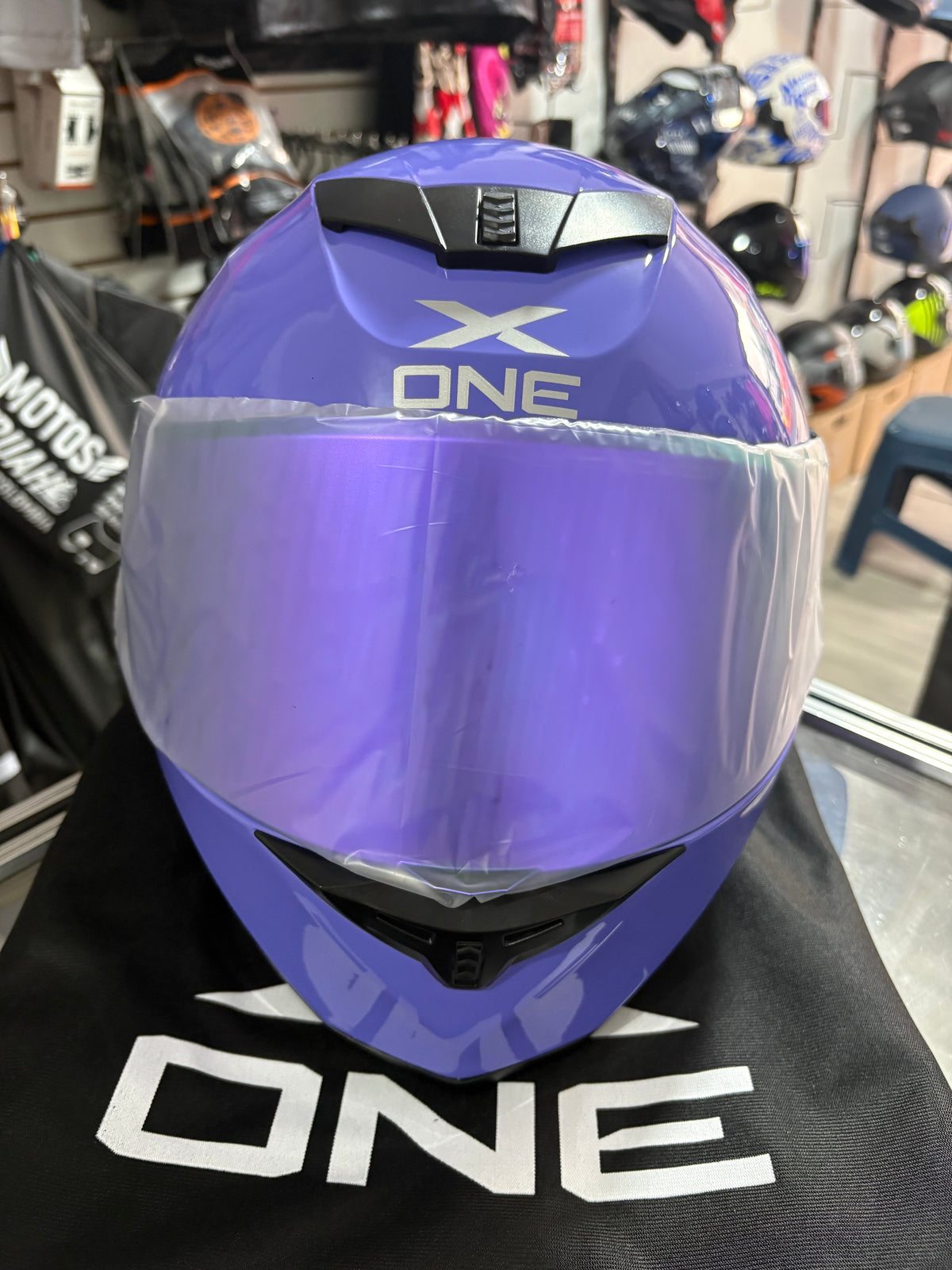 Casco XONE 500-RS Morado claro