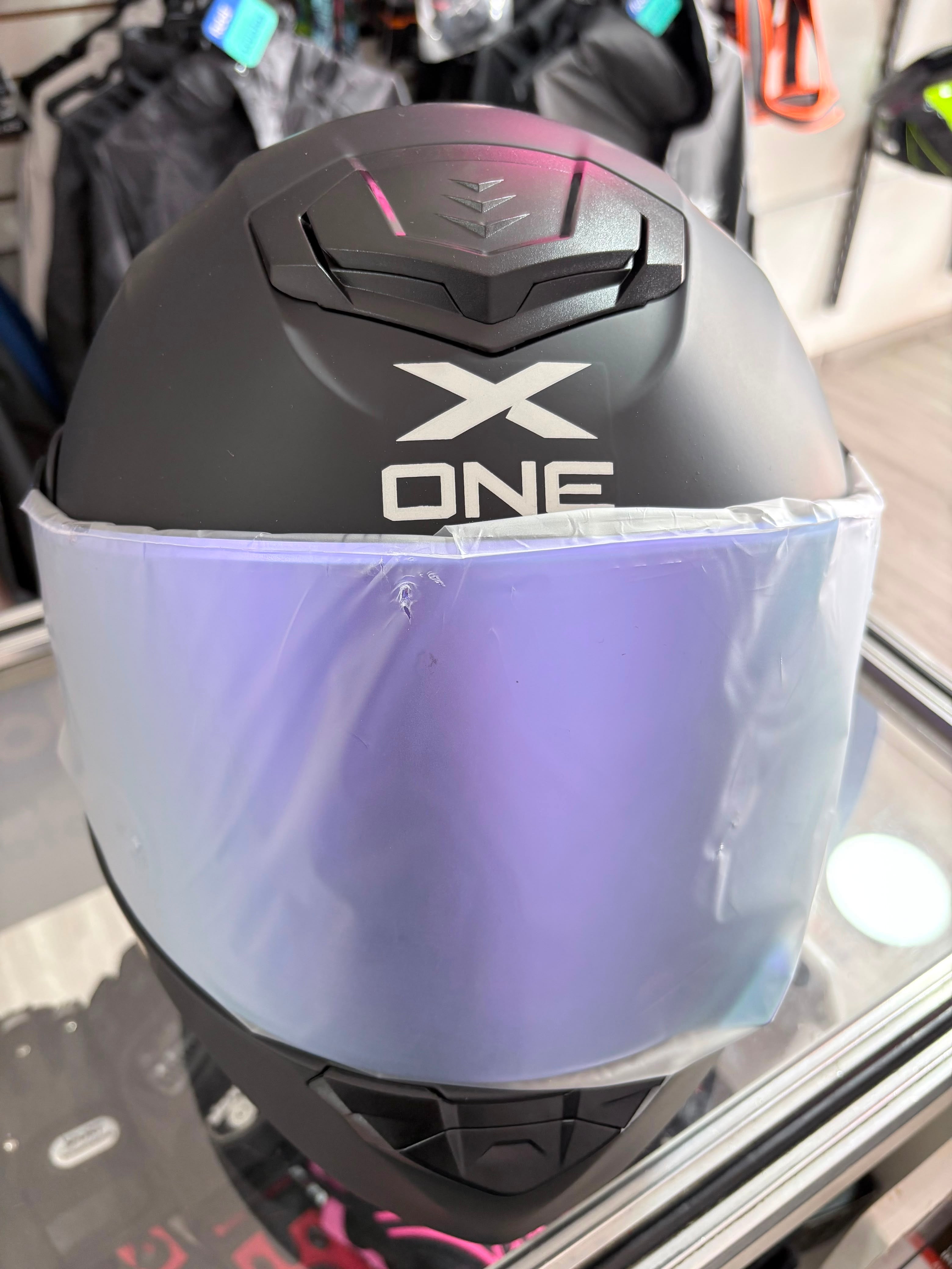 CASCO ABATIBLE X-ONE NEGRO MATE VS MORADO